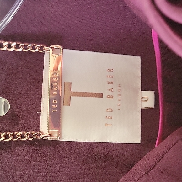 Ted Baker Lydiah crepe ruffle burgundy/wine rose-gold zip jacket women's size 0 - Picture 4 of 14